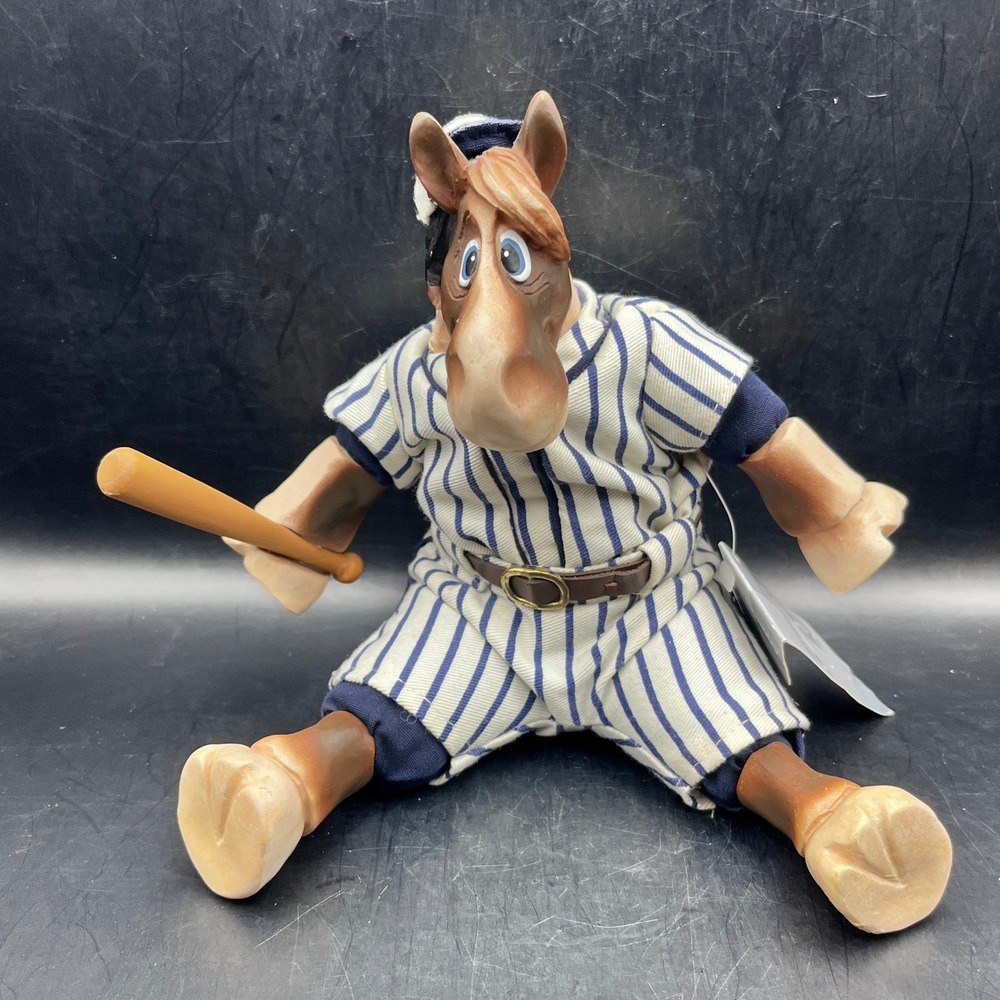 Russ Berrie Shoeless Joe Horse Baseball Figurine‎ Baseball Chicago White Sox 8"